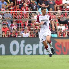 Liga Deportiva Alajuelense le quita el invicto al Saprissa