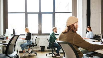 Trabajadores en una oficina