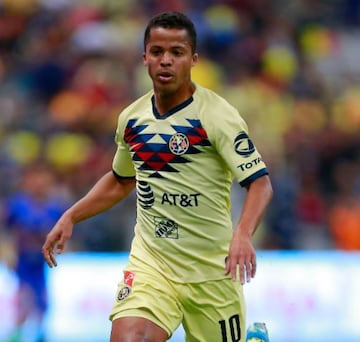 Después de rescindir su contrato con LA Galaxy y la MLS, Gio dos Santos fichó con el América, el club de sus amores, para el Apertura 2019. 