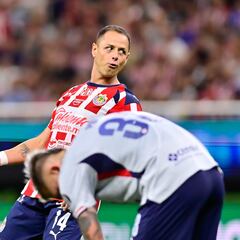 Se hunden las Chivas de Milito: otra derrota ahora ante Cruz Azul