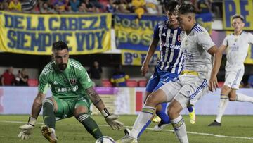 El Xeneize le gan&oacute; 3-2 a la Universidad de Chile y se clasific&oacute; a la final del Torneo de Verano. Medina, Zeballos y V&aacute;zquez, los goles del equipo.
 