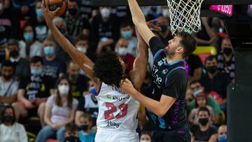 El Baskonia se pasea por Miribilla