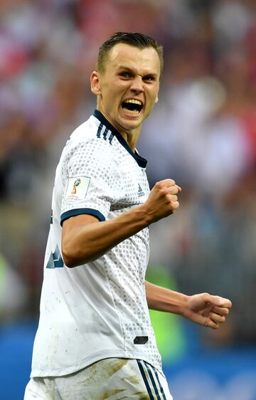 Una de las grandes figuras del equipo anfitrión y sorpresa del campeonato. Cheryshev tiene tres goles en su cuenta personal y es el motor de los rusos cuando deciden atacar.