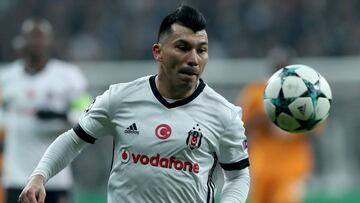 Gary Medel espera que se defina pronto el nuevo DT de la Selecci&oacute;n. 