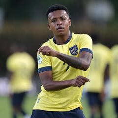 Ecuador baila con Arroyo