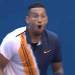 Puntazo de época de Federer: Kyrgios se quedó sin palabras