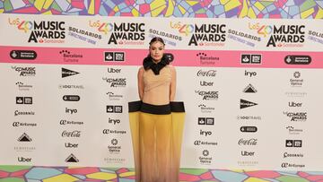 La influencer Madame de Rosa posando en el photocall de Los40 Music Awards