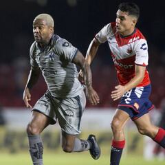 Monterrey conquistó el Puerto en su primer triunfo del torneo