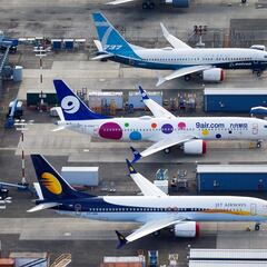 ¿El Boeing 737-900 es igual que el 737 Max 9? ¿En qué se diferencian los aviones?