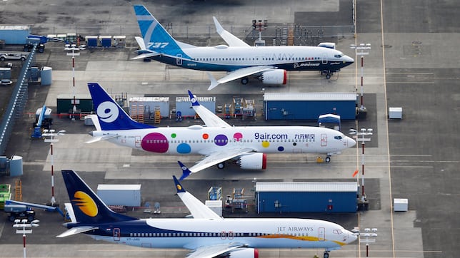 Esto es lo que puede ocurrir si no ponemos el modo avión durante un vuelo 132 Merca2.es El modo avión nos brinda mayor seguridad al volar