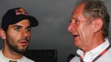 <b>EL VERDUGO. </b>Helmut Marko ha sido el encargado de dar la puntilla a Alguersuari en Toro Rosso.