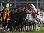 Cuca posterga a Iván Román en clasificación de Atlético-MG