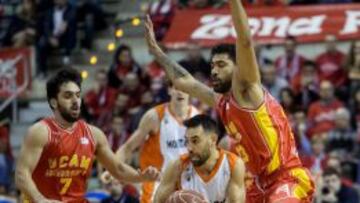 El UCAM gana con comodidad al Fuenla y aviva su sueño copero