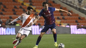 Mosquera, en el partido ante el Huesca.