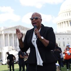 Eligibility and how to apply for Social Security as a permanent resident in the US