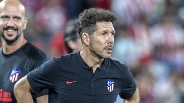 Simeone durante el partido de la pasada madrugada ante el Chivas. 