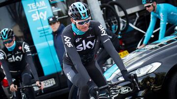 Froome durante la concentraci&oacute;n de su equio en Mallorca.