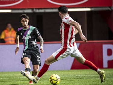 El centrocampista malaguista dio una masterclass de cómo se maneja el tempo del partido. Su partido ante el Sporting fue casi perfecto
