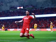 Soccer Football - Liga MX - Final - Second Leg - Toluca v Tigres UANL - Estadio Nemesio Diez, Toluca, Mexico - December 14, 2025 Toluca's Paulinho celebrates scoring their second goal REUTERS/Eloisa Sanchez