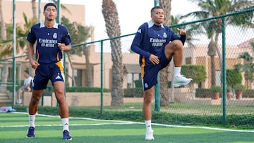 10/01/2025
Entrenamiento Real Madrid
Bellingham Mbapp¨¦