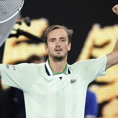 Un irrespetuoso Medvedev jugará la final contra Nadal