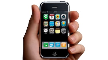 The 10 old cell phones we have gathering dust at home that collectors are paying a fortune for