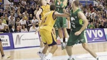 <strong>UNICAJA, DE MAL EN PEOR.</strong>