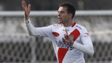 Curicó repite goleada y sigue en la lucha por el ascenso