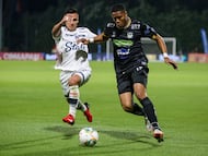 Partido de Liga BetPlay entre Fortaleza y Jaguares.