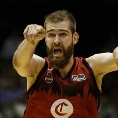 Un imperial Radovic desquicia al Joventut; Prepelic, expulsado