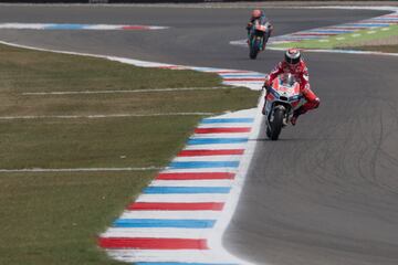 Primera pole de Zarco, delante de Márquez; pifia de Lorenzo