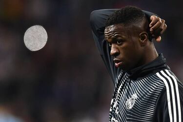 Real Madrid lured in by Vinicius' brilliance but they still need to give him time