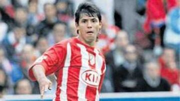 <b>¿TITULAR? </b>Javier Aguirre no dejó claro si el Kun será titular ante el Madrid.