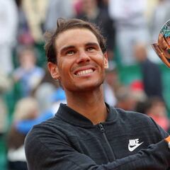 Nadal se impone a Albert Ramos y reina en Montecarlo