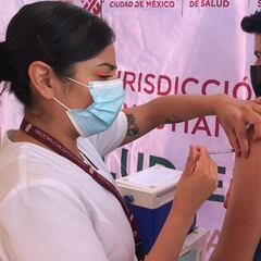 Vacunación CDMX: por qué se han realizado los cierres masivos de vacunación y qué ha dicho Sheinbaum