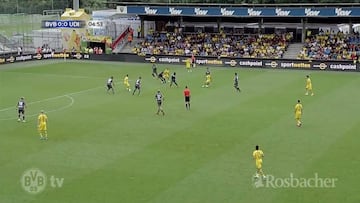 Sancho tiene loco al mundo: coge el balón en su banda y hace esto