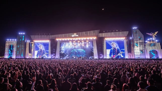 Corona Capital 2024 hoy: cartelera, horarios, escenarios y cómo ver online el festival | 17 de noviembre