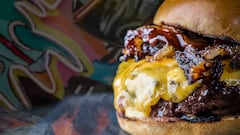 Así es la hamburguesa con carne de buey con 10 locales en España: desde 10€ y largas colas para probarla