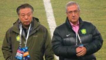 Manzano, entrenador del Beijing Gouan.
