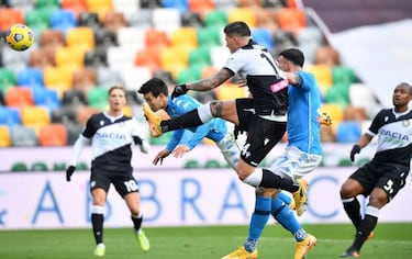 El 'Chucky' lució en la jornada de los mexicanos en Europa