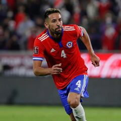 ¡Bombazo! Mauricio Isla tiene nuevo club y es un gigante de América