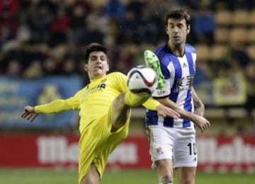 Gerard Moreno con Xabi Prieto.