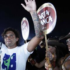 Jesús Arellano reveló el nuevo jersey de Rayados para la próxima temporada