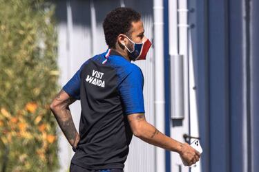 Neymar and PSG pact to facilitate return to Barcelona