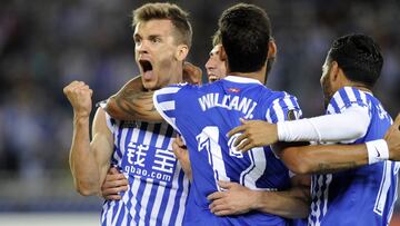 Diego Llorente, jugador de la Real Sociedad, marca tras un centro desde el c&oacute;rner de Illarramendi.