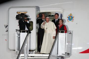 El Papa Francisco recorrió Bogotá, Villavicencio, Medellín y Cartagena con su mensaje de paz y reconciliación. Una visita emotiva para practicantes y no creyentes.