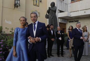 Cristóbal Soria en la entrada de la Iglesia. 
