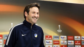 El técnico del APOEL, Thomas Christiansen, en la rueda de prensa previa al duelo ante el Athletic.