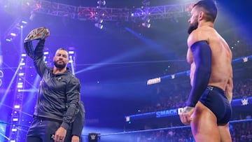 Roman Reigns y Finn Balor, en Smackdown.