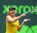 Sharapova se salva ante Flipkens y Serena Williams arrolla